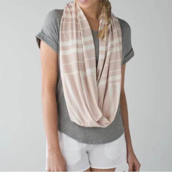 Lululemon Vinyasa Scarf Vitasea - Picture 6 of 9